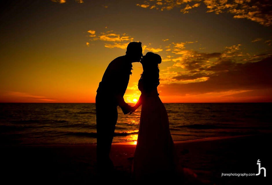 St. Pete Shores Hotel bride and groom on the beach