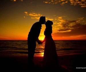 St. Pete Shores Hotel bride and groom on the beach